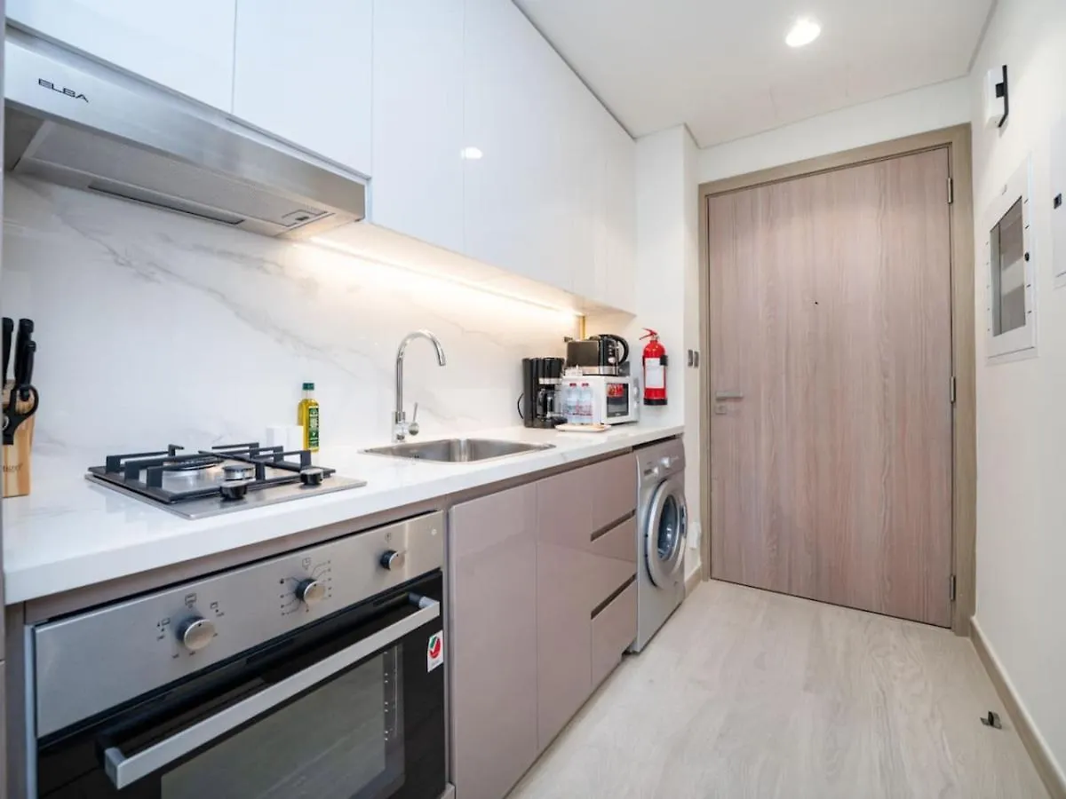 Cosy Azizi Riviera Studio Retreat With City Views Dubai 0*,